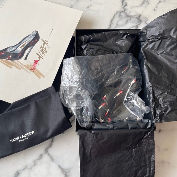 Saint Laurent Lipstick Print Leather Pumps - Picture 2 of 15